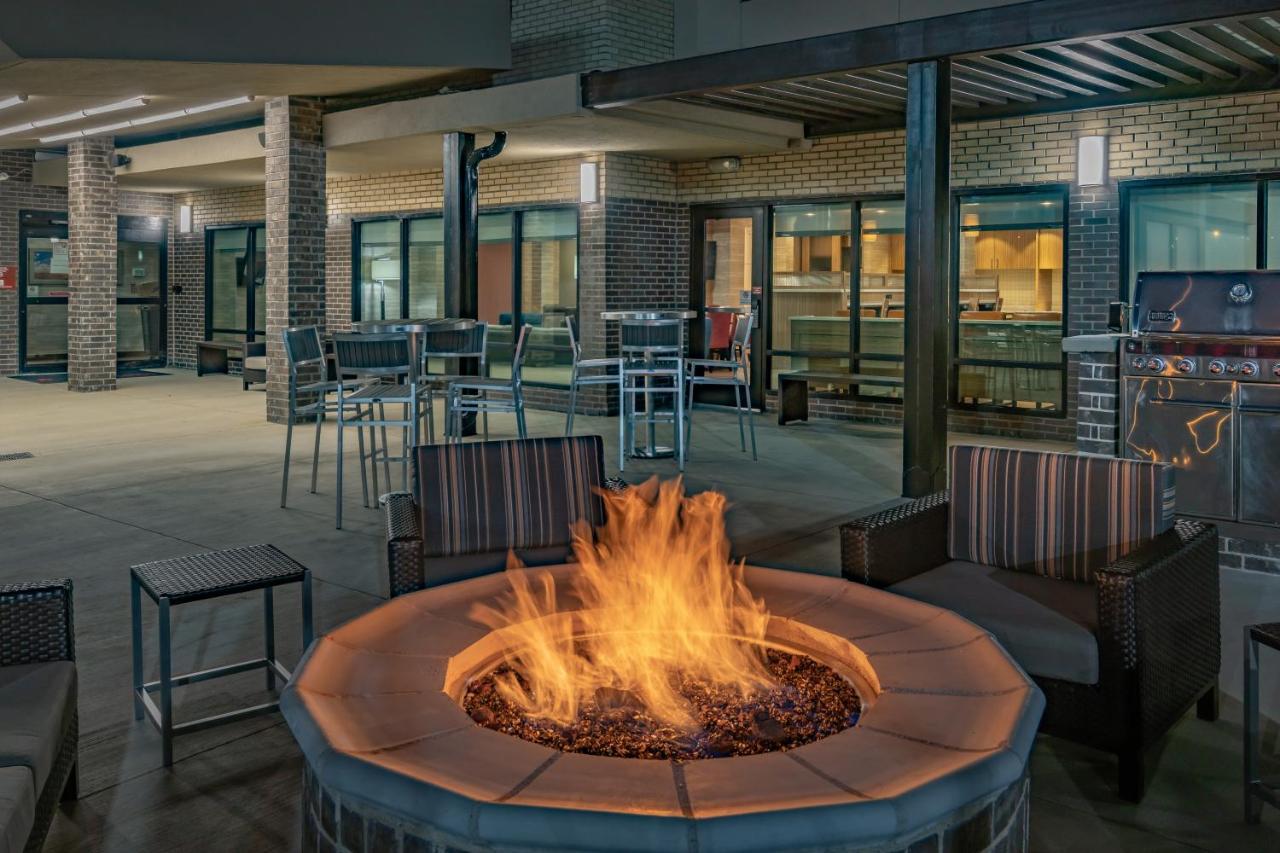Towneplace Suites By Marriott Dallas Mesquite Extérieur photo